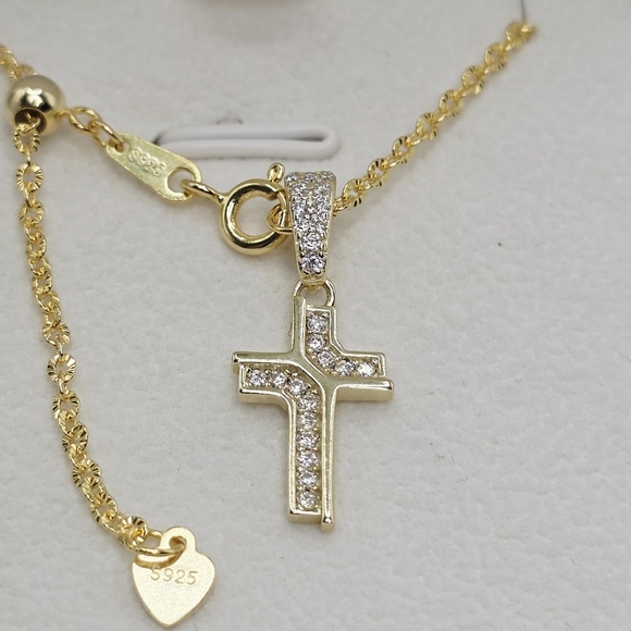 ✝️Moissanite Diamond Cross Pendant Necklace – 18K Gold Over S925 Silver - Picture 2 of 5